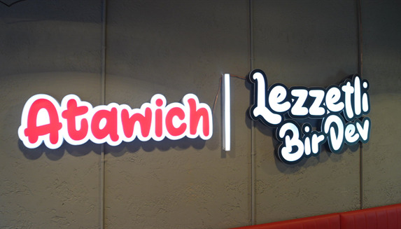 ORTADOĞU FAST FOOD DEVİNİN TÜRKİYE YOLCULUĞU BAŞLADI: ATAWICH ARTIK TÜRKİYE’DE