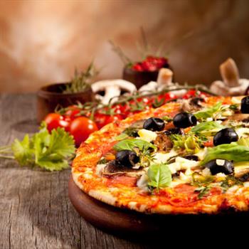 آیا بین پیتزا و شاد بودن ارتباطی وجود دارد؟